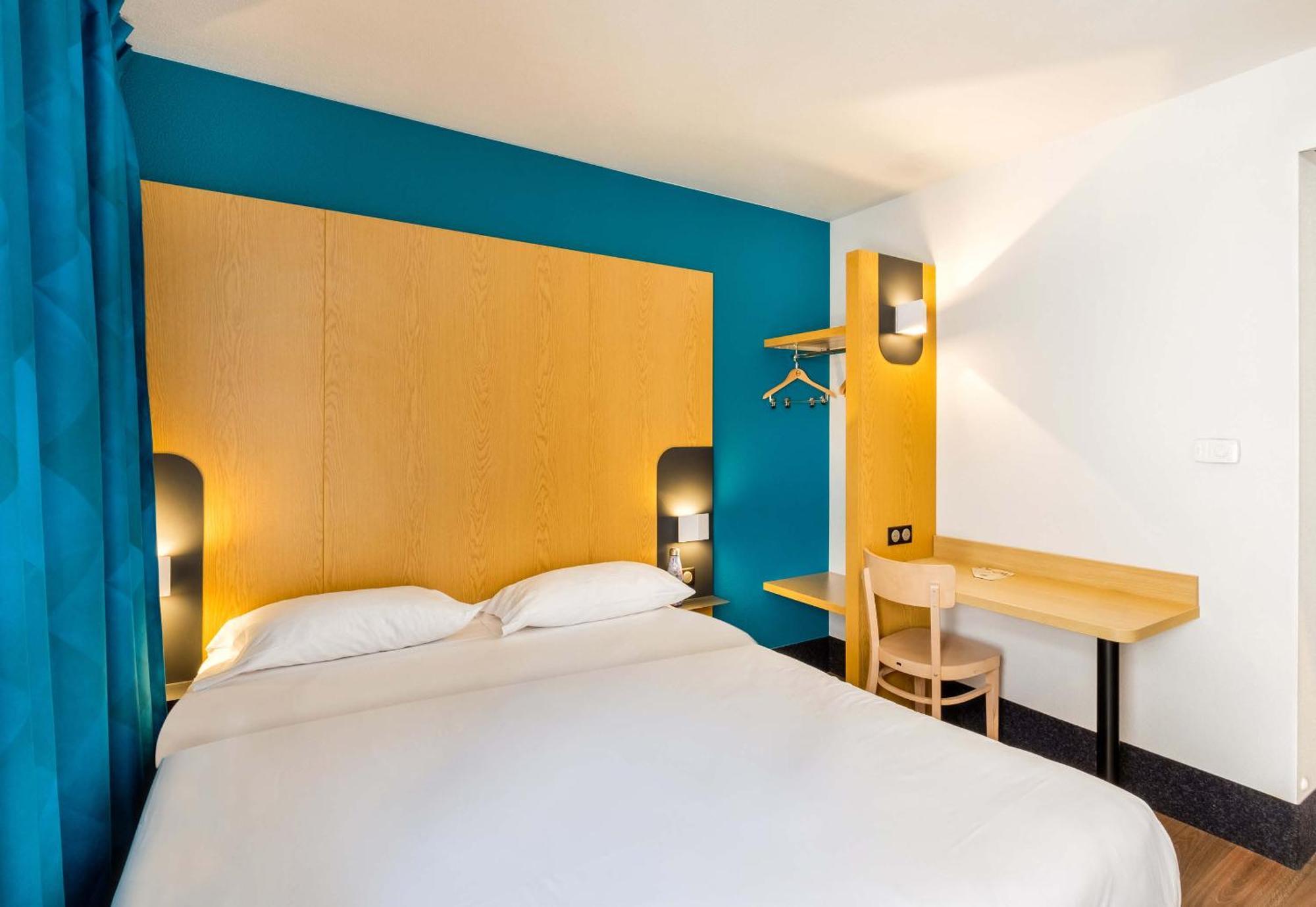 B&B Hotel Cannes La Bocca Plage Exterior foto